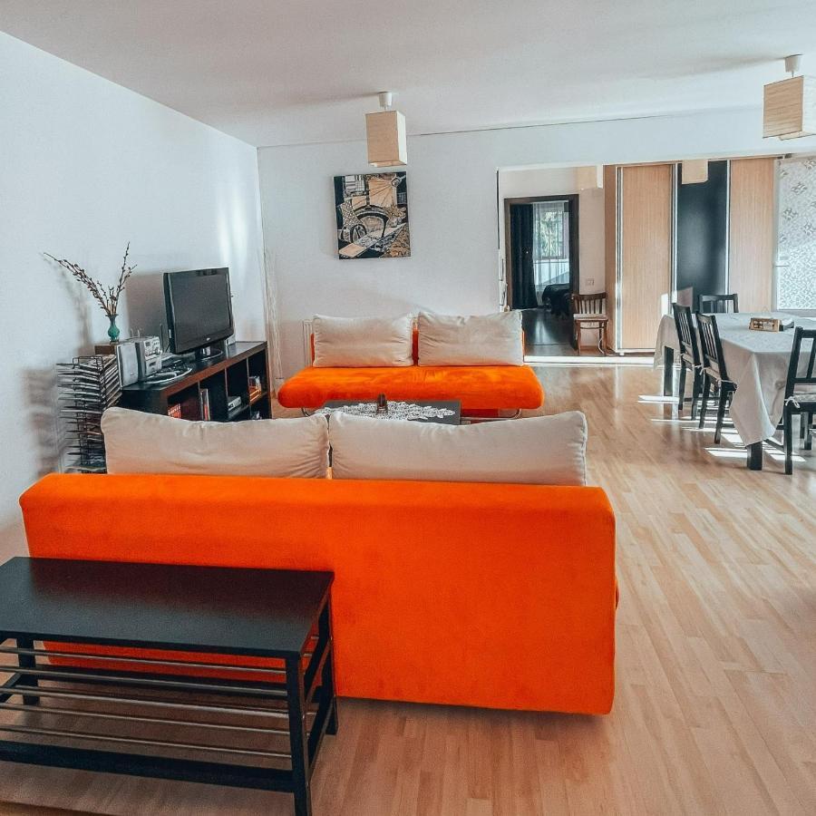 Apartamento Sebiana Buşteni Exterior foto